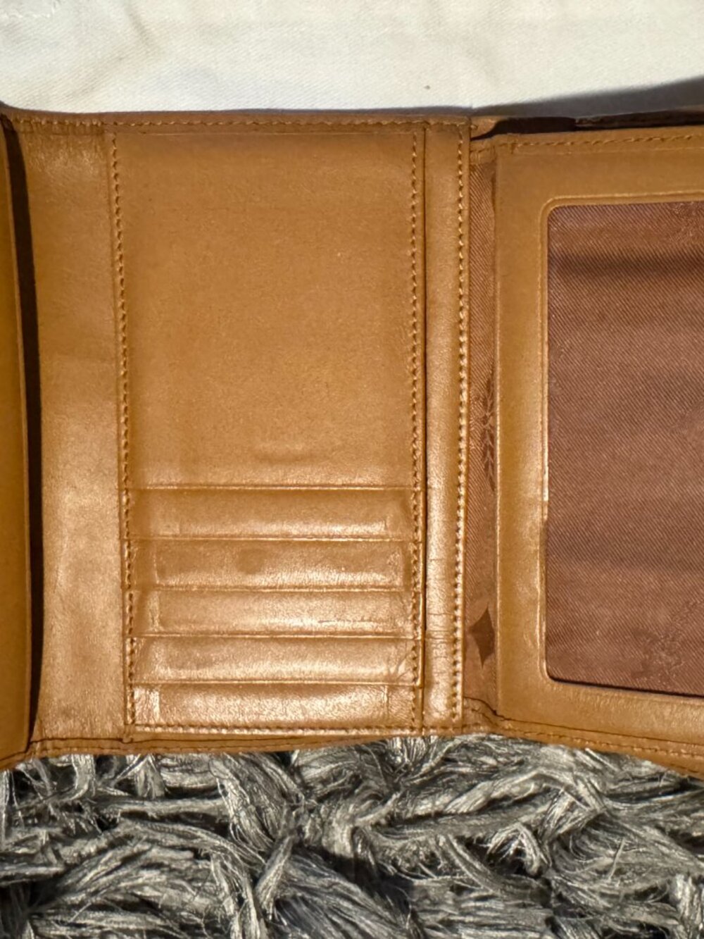 Vintage Authentic MCM Visetos Medium Trifold Wallet Cognac w/Dust Bag & COA - Picture 10 of 14